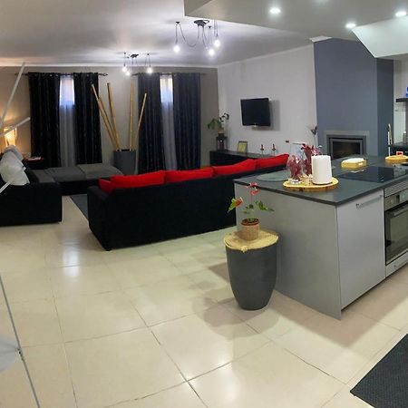 Alojamento House 66 Apartment Ponta Delgada  Luaran gambar